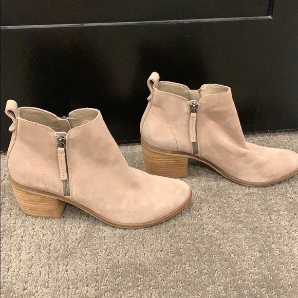 Dolce Vita Shoes - suede booties